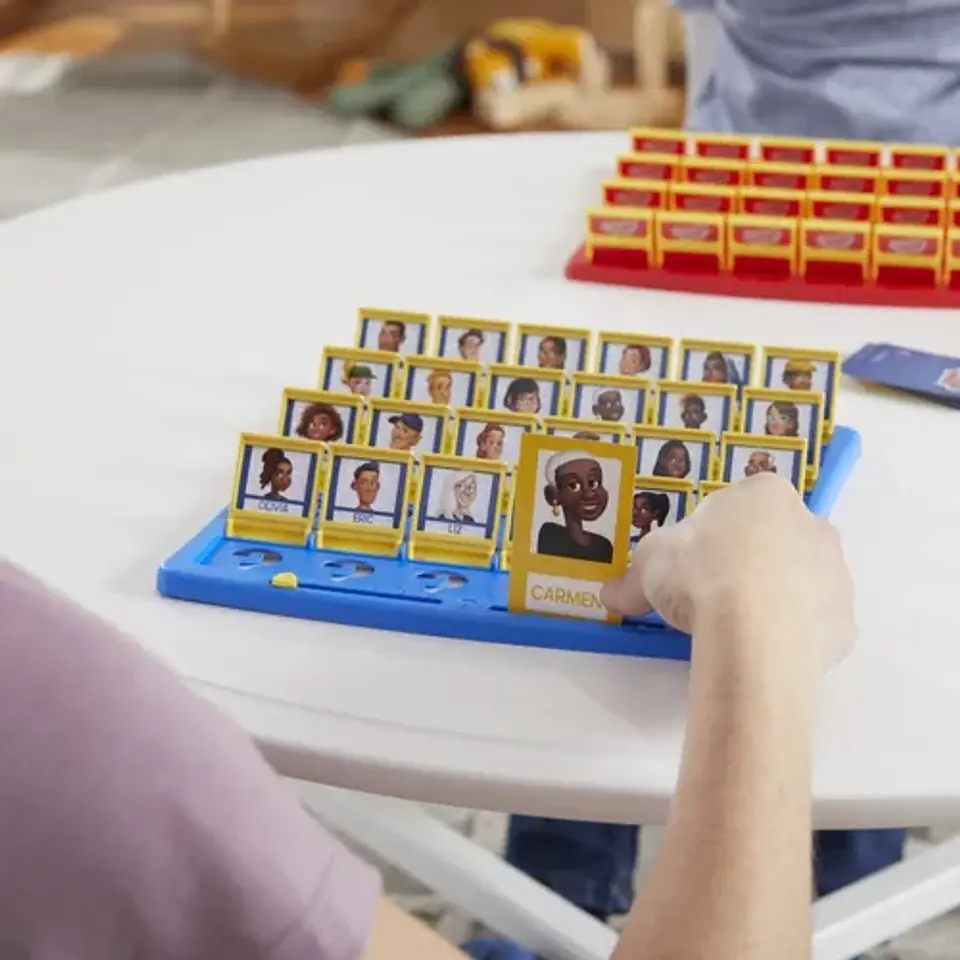 Juego De Mesa Adivina Quien 5