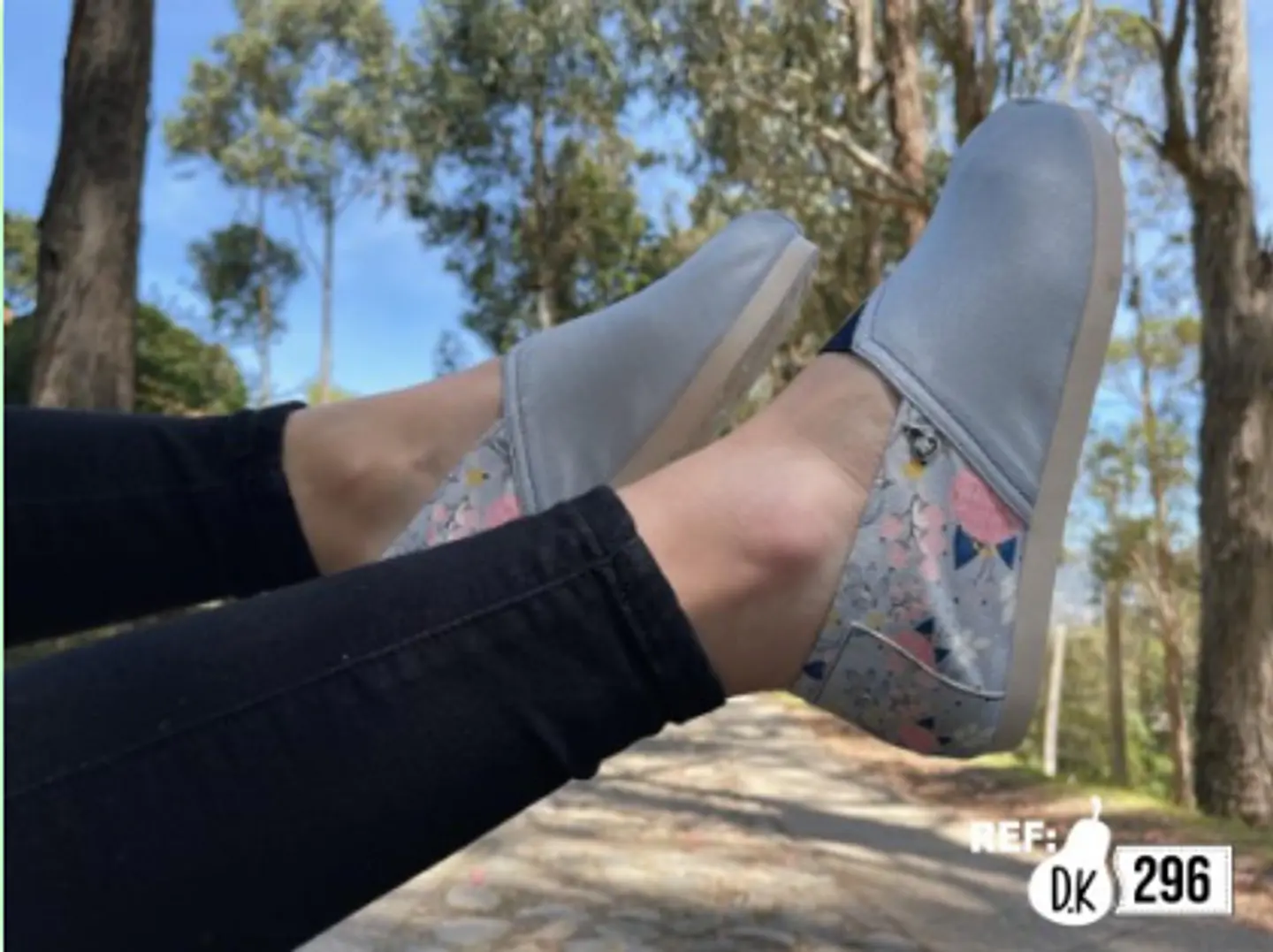 Zapato Pera D.K Gris/Flores  1