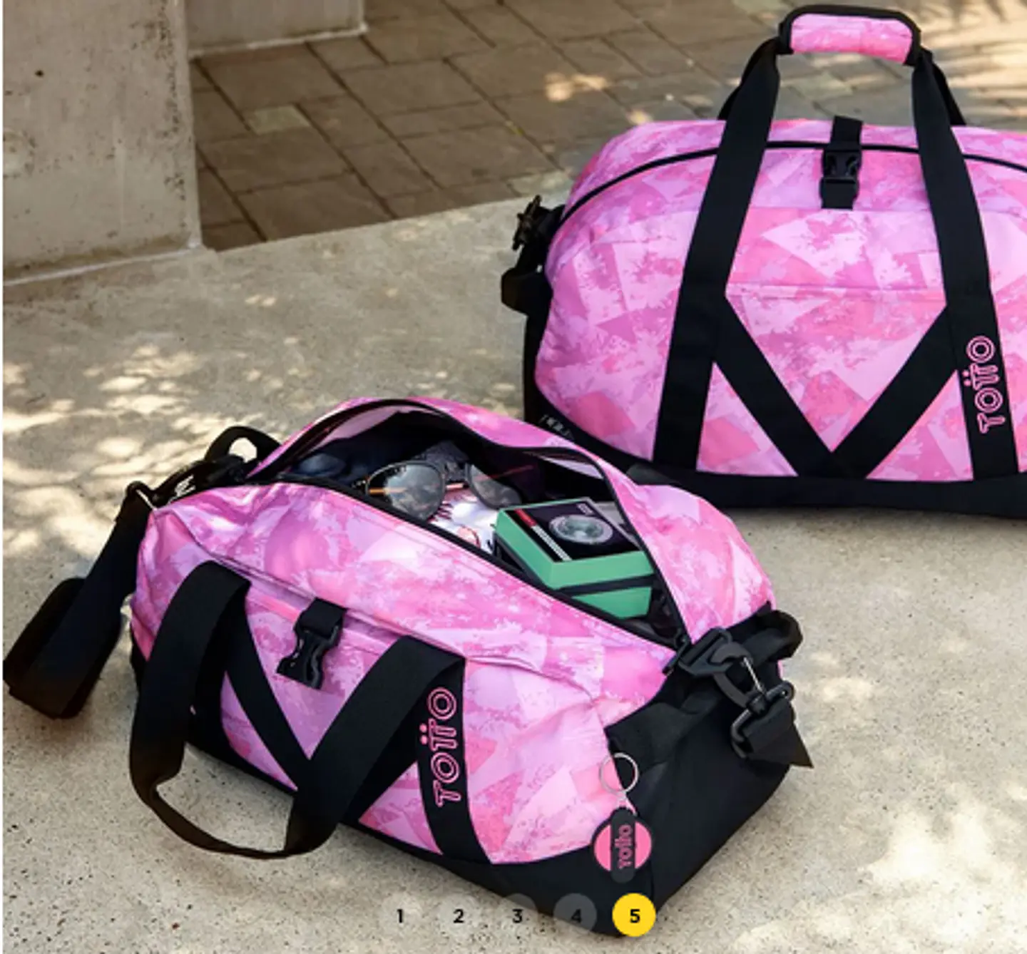 Maleta Deportiva Pequeña Bungee  10