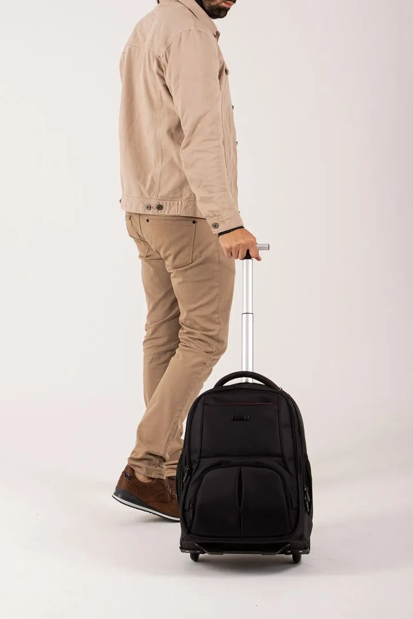 Morral Charlie  12
