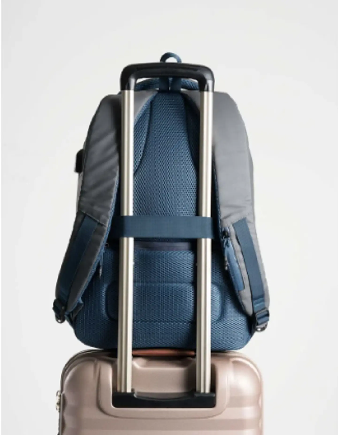 Morral Hawking Block 10