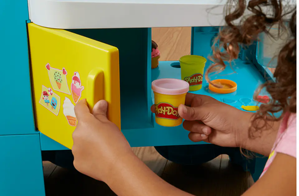 Play-Doh Kitchen Camión De Helados 13