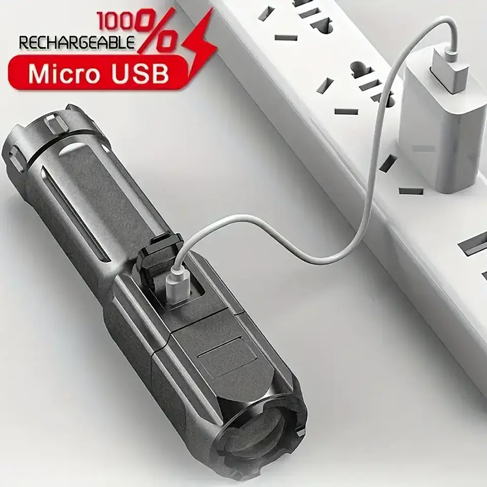 Linterna Portatil con Zoom 8