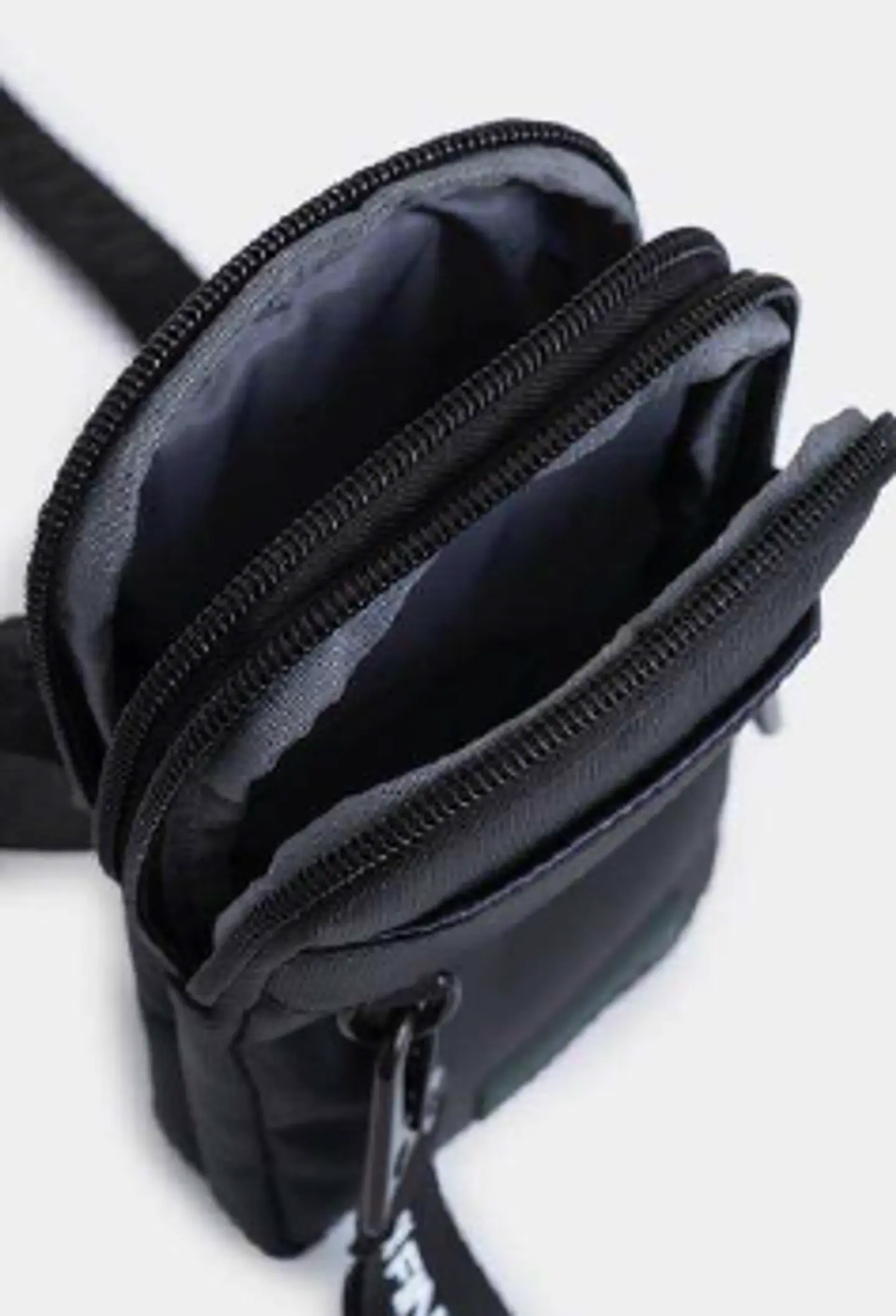 BANDOLERA NAPPA GALVIN MINI 11