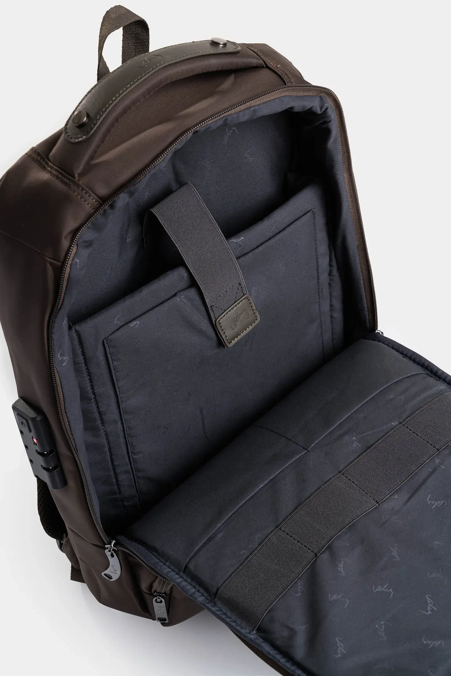 Tula Morral Velez Nolan 5