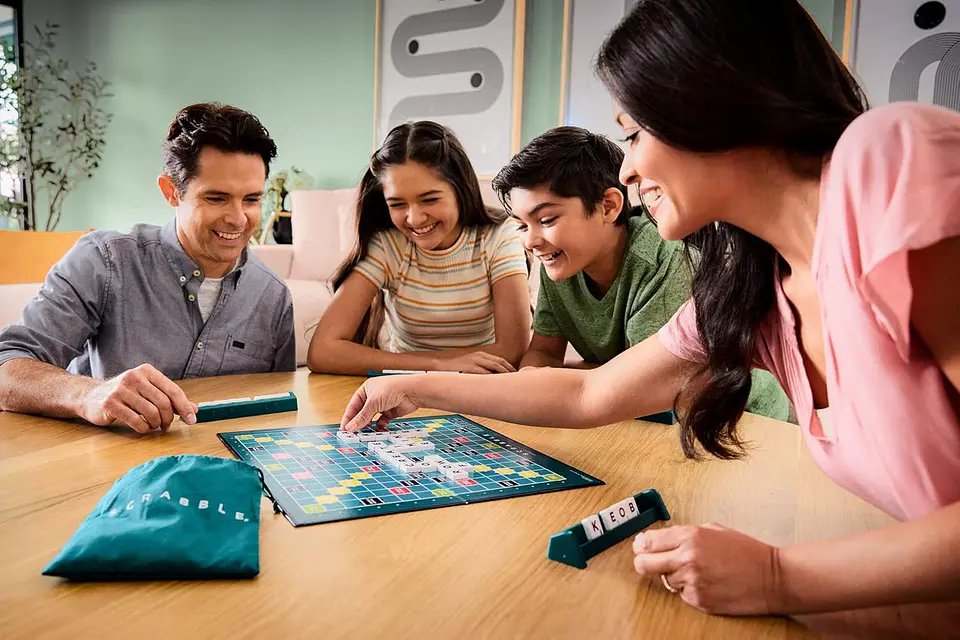 Mattel Juego De Mesa Scrabble Orginal  2