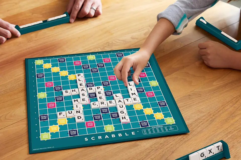 Mattel Juego De Mesa Scrabble Orginal  3