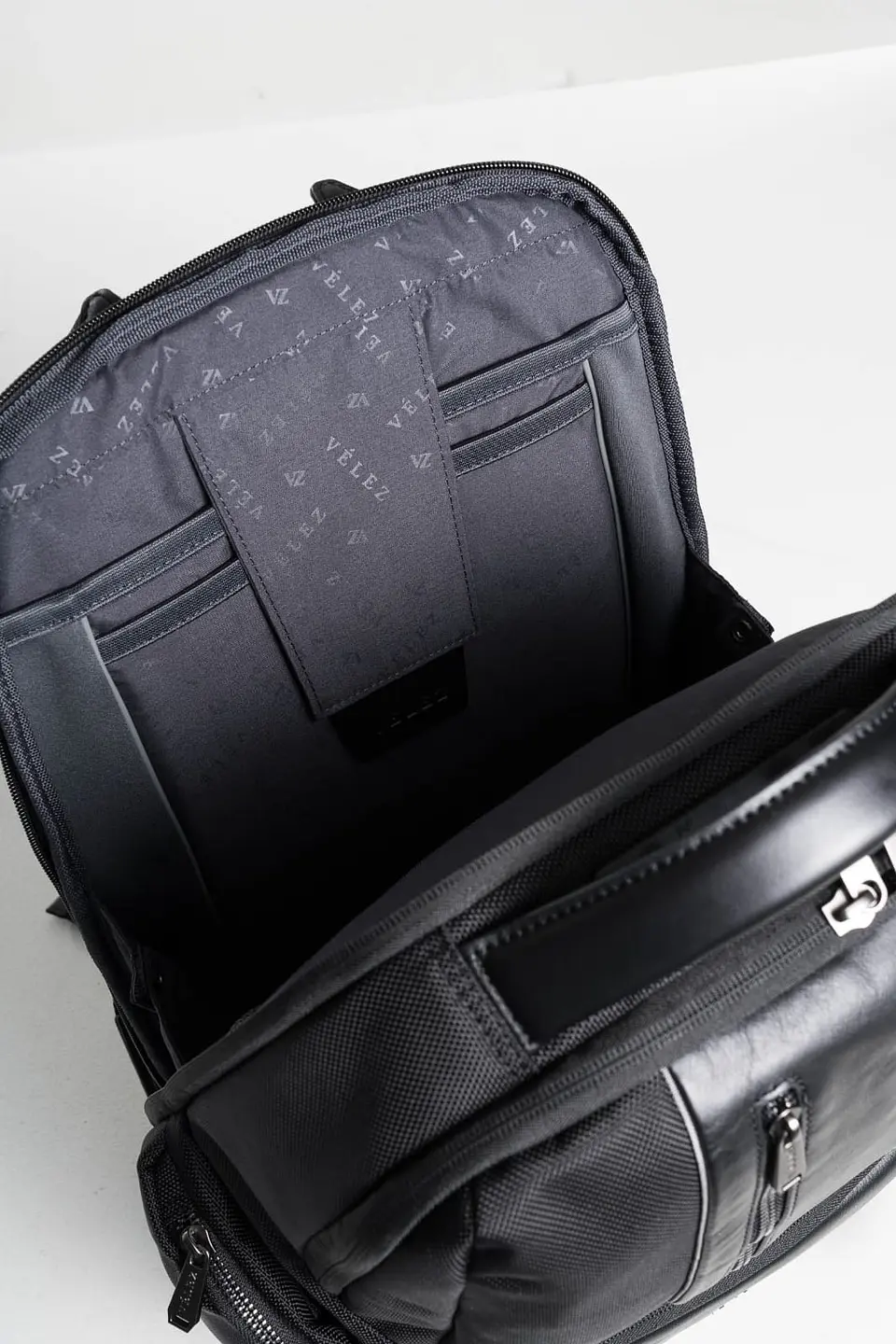 Morral Velez 15 Security Digital  4