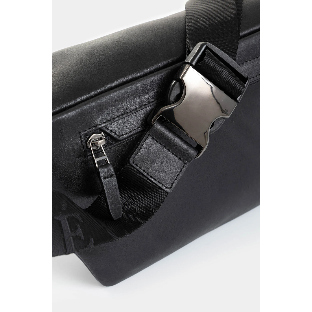 Riñonera Velez Arezzo de cuero para hombre 5