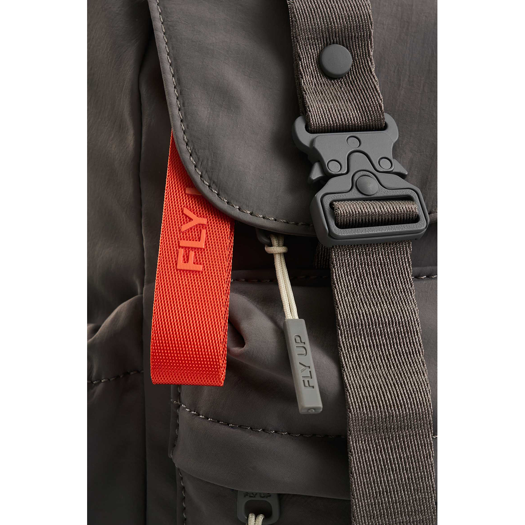 Morral Velez Venture 2 Fly Up 4