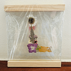 Iniciales Entre Vidrios 8