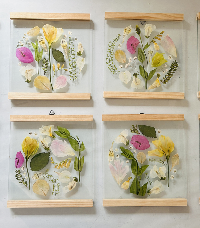 Entre Vidrios De Funeral circular 