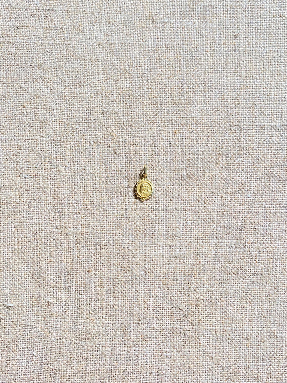 Medalla Santa Madonna Blonda 2