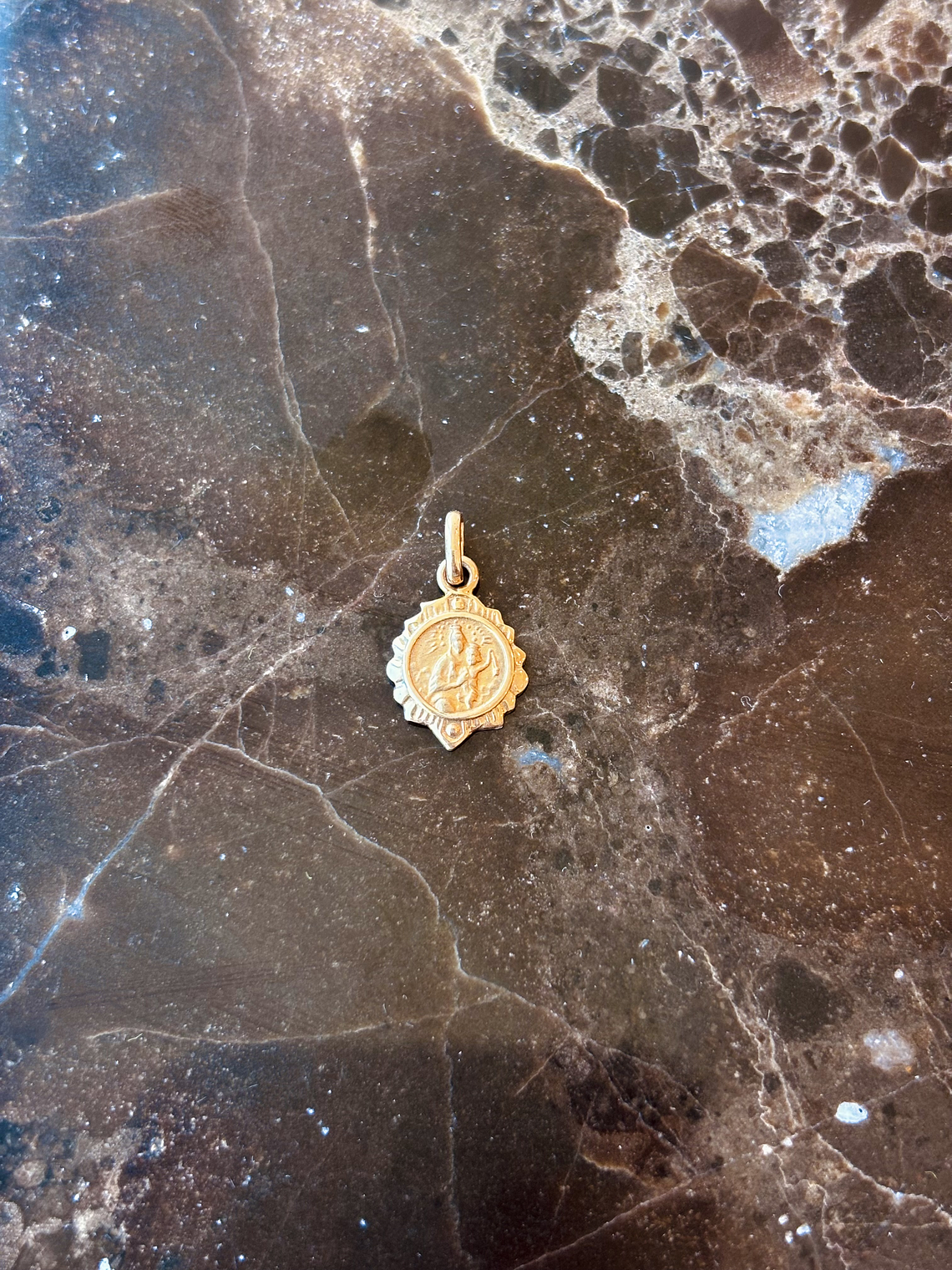 Medalla Virgen del Carmen 1