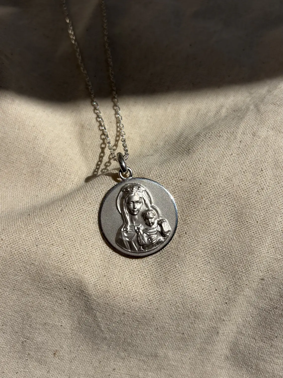 Medallón Escapulario Virgen del Carmen y Sagrado Corazón de Jesús- COPIA 1