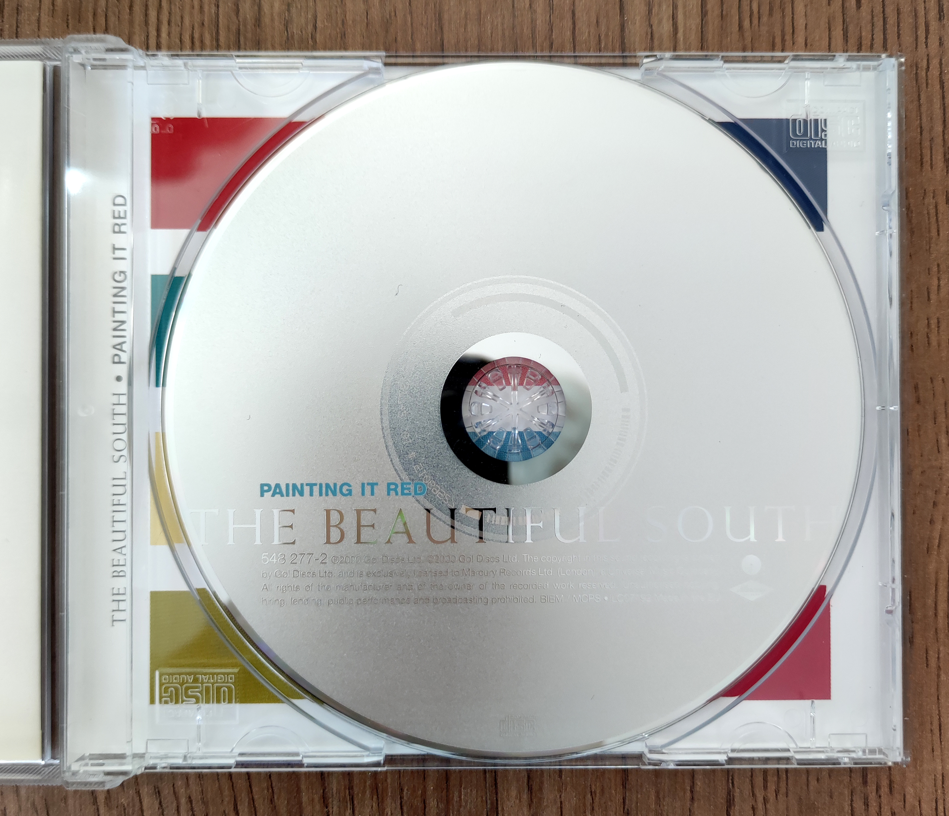 The Beautiful South - Painting It Red 3