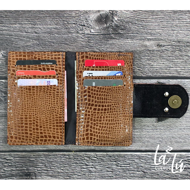Mini Billetera Cuero Golden Brown
