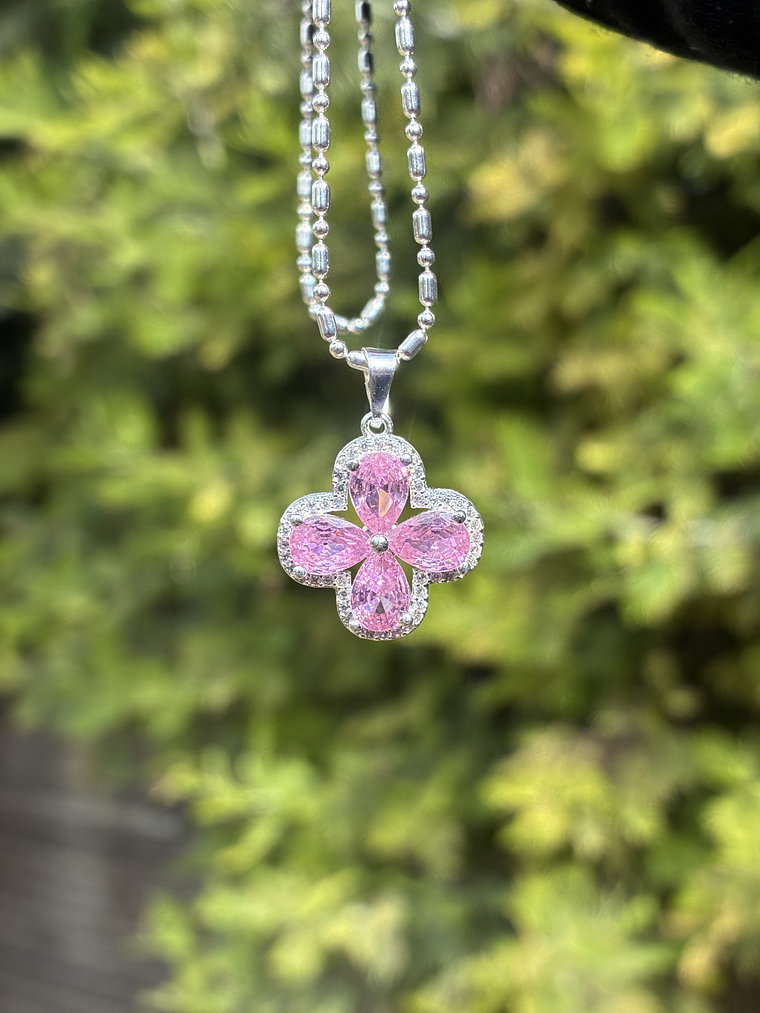 Collar Flor de Sakura 2