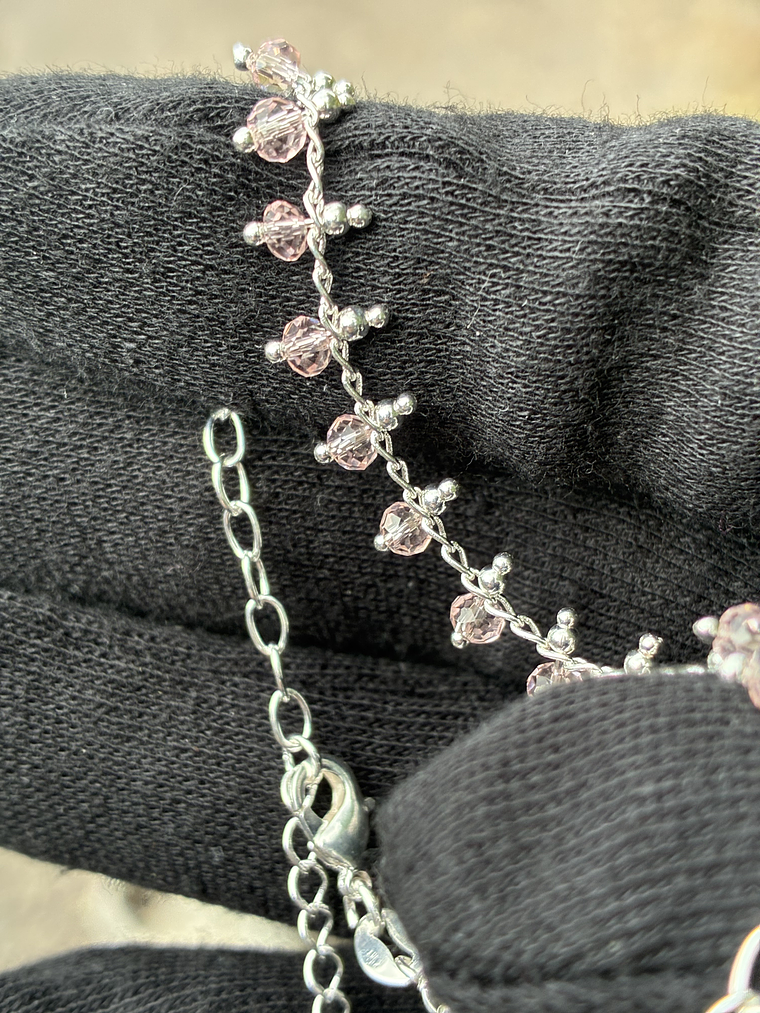 Pulsera con cristales rosados  2
