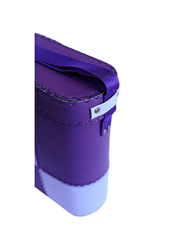 Bolso matero artesanal de cuerina morado/lila
