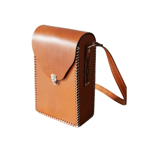 Matera maletín portafolio artesanal de cuero color suela