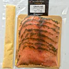 Gravlax (salmon tipo ahumado) con Salsa a la mostaza