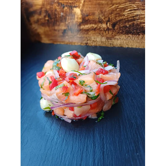 Ceviche de Salmón con Leche de Tigre NS
