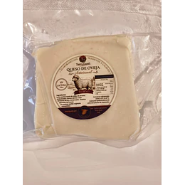 Queso tierno artesanal de Oveja  250 grs.