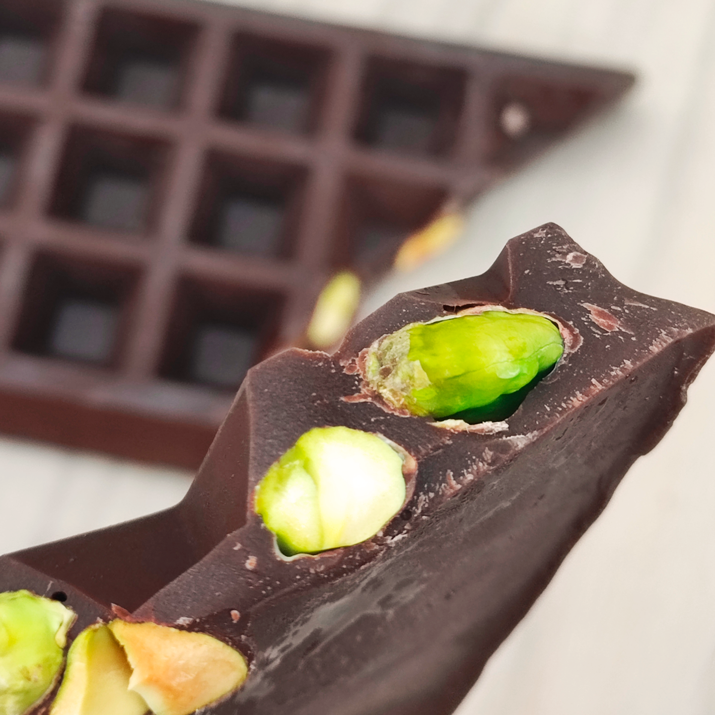 Barra de Chocolate con Pistachos  6