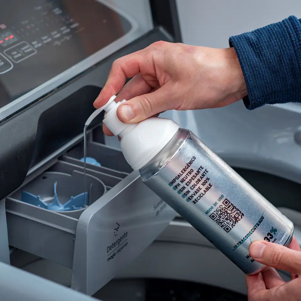 Suavizante de Ropa  en Lata Can Clean 450mL 4