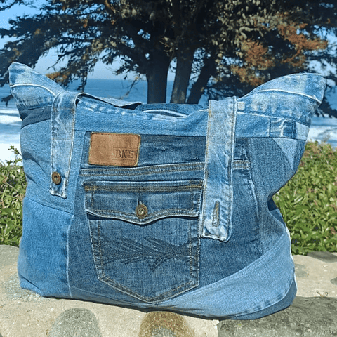 Recreaupcycling: Artículos Personalizados y Sostenibles a Partir de Jeans Reutilizados en Chile