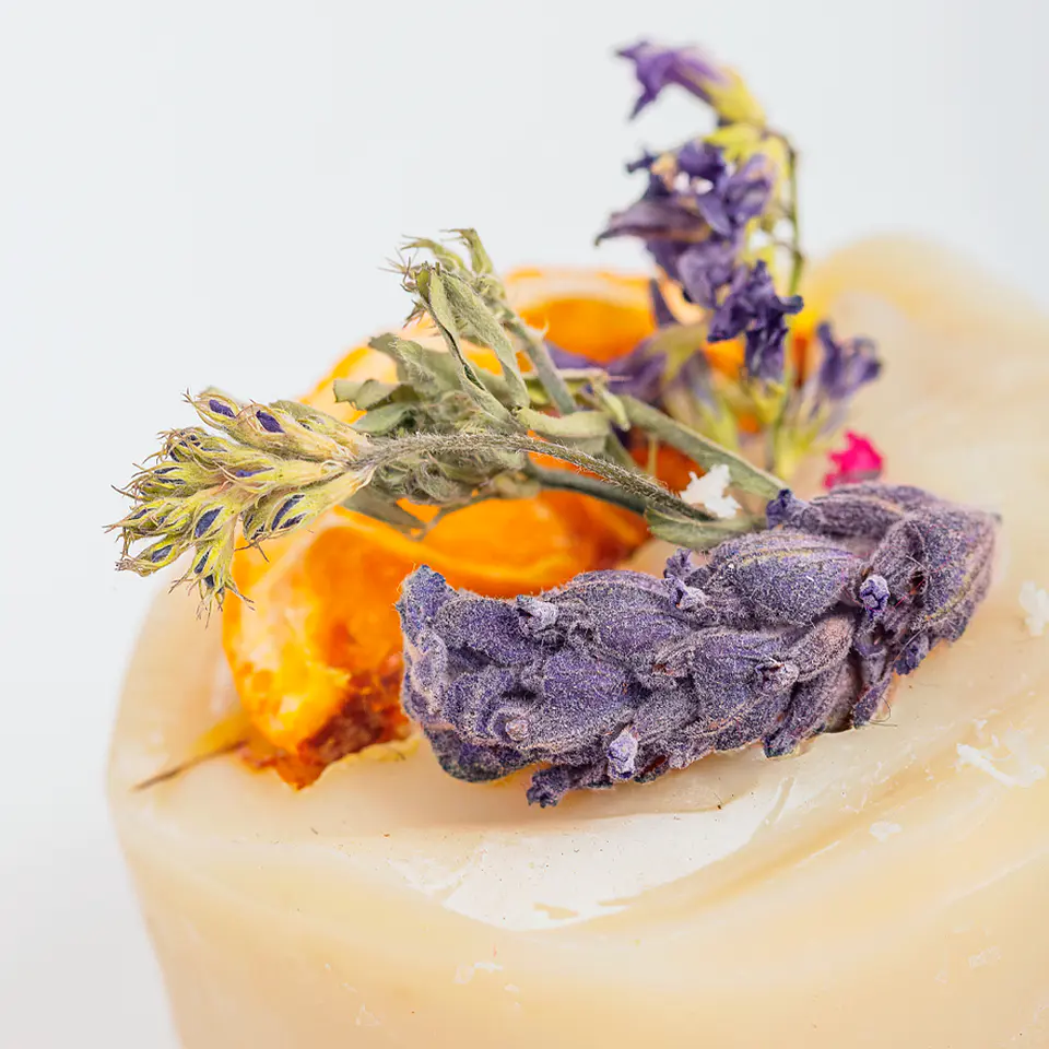 Amuyu Ecocosmética: Belleza consciente, sin químicos ni residuos 1