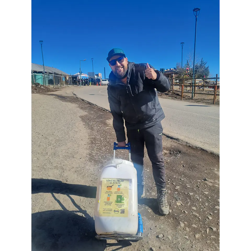 Reciclaje Revive: transformando el aceite usado en impacto positivo 6