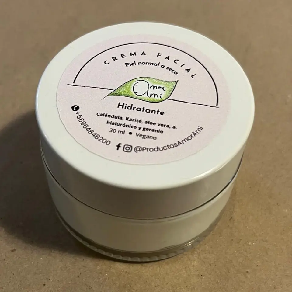 Amor Amí Pack Facial: crema facial + agua de rosas + jabón facial + labial sin color  4