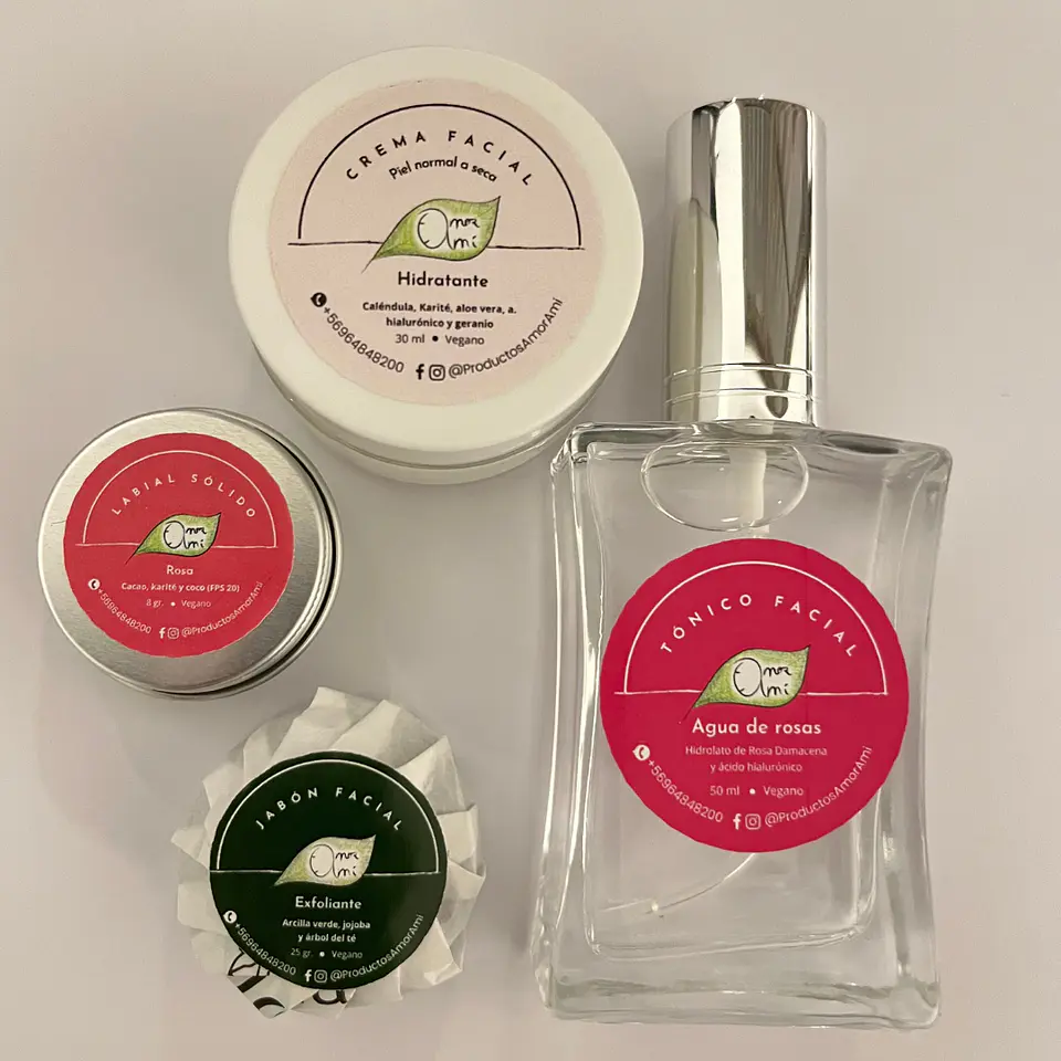 Amor Amí Pack Facial: crema facial + agua de rosas + jabón facial + labial rojo 1