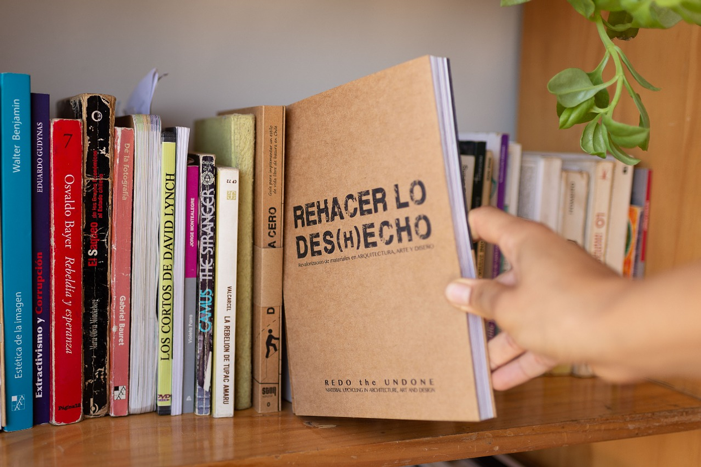 Libro Rehacer lo Des(h)echo - Fundación Basura 2