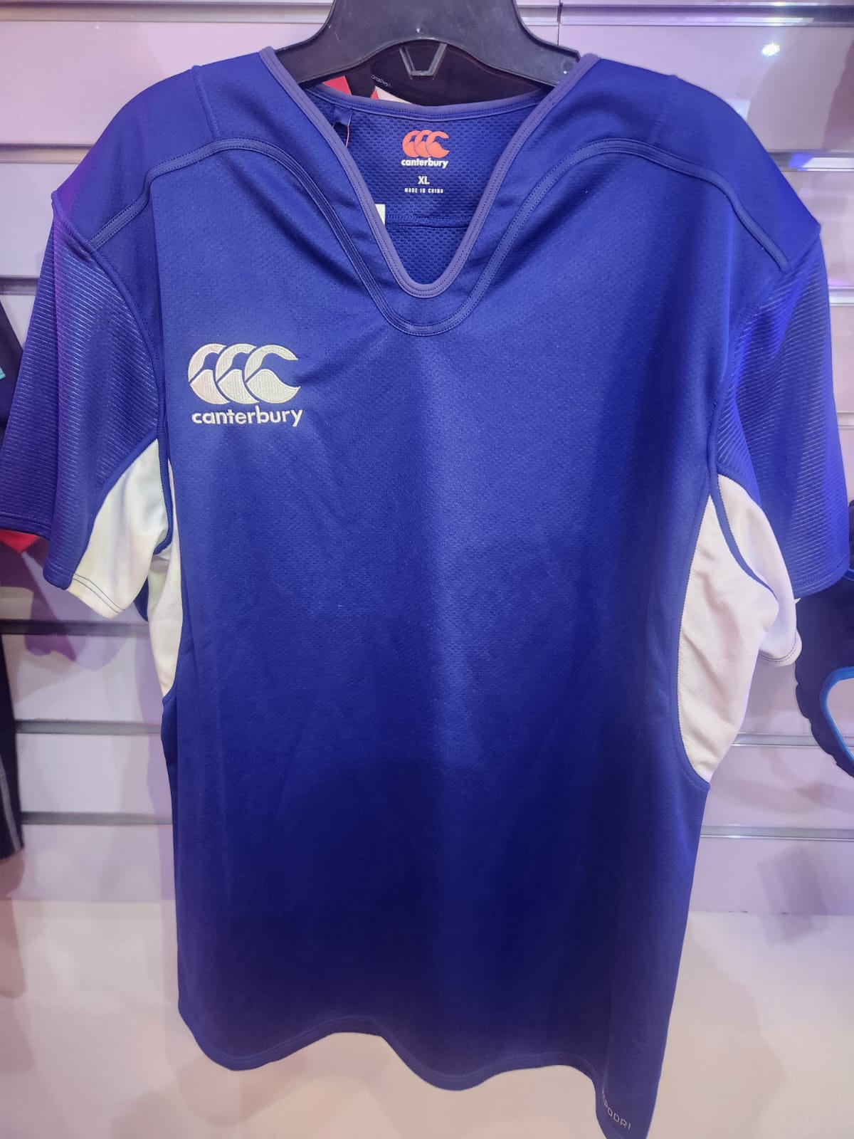 CAMISETA DE ENTRENAMIENTO CANTERBURY