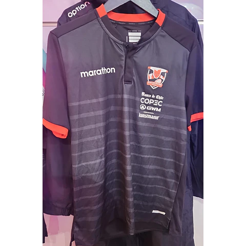 CAMISETA DE ENTRENAMIENTO SELKNAM NEGRA