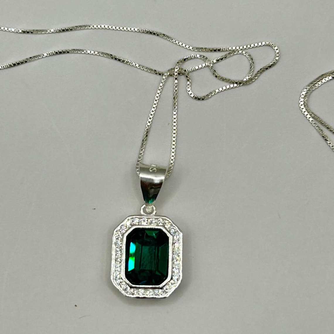 Conjunto rectangular Cristal hecho con Swarovski® Verde 2