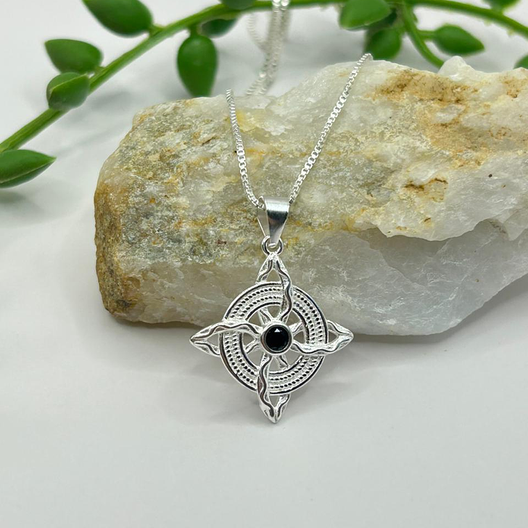 Collar nudo de brujas circón ónix 1