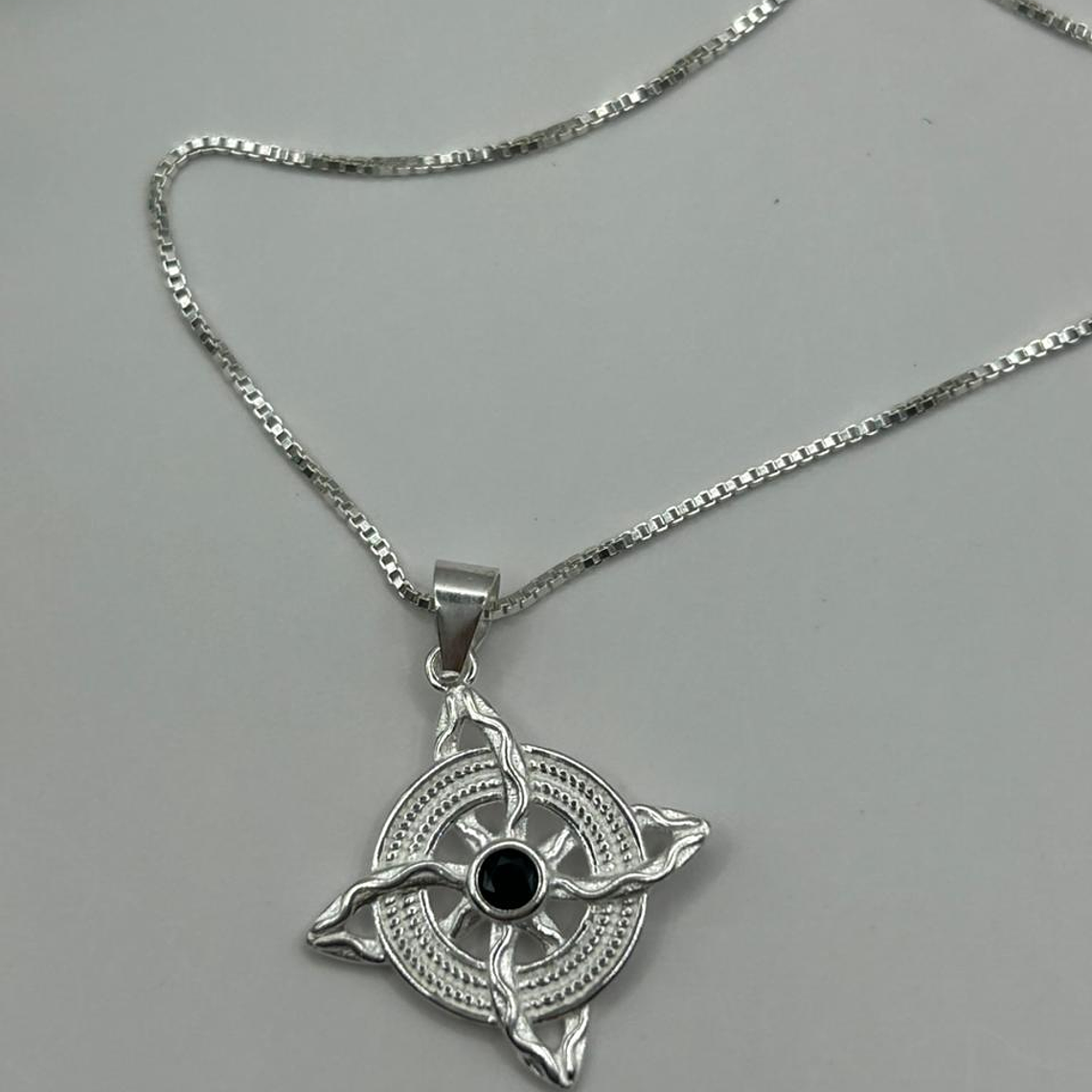 Collar nudo de brujas circón ónix 2