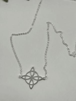 Collar Nudo de Brujas 