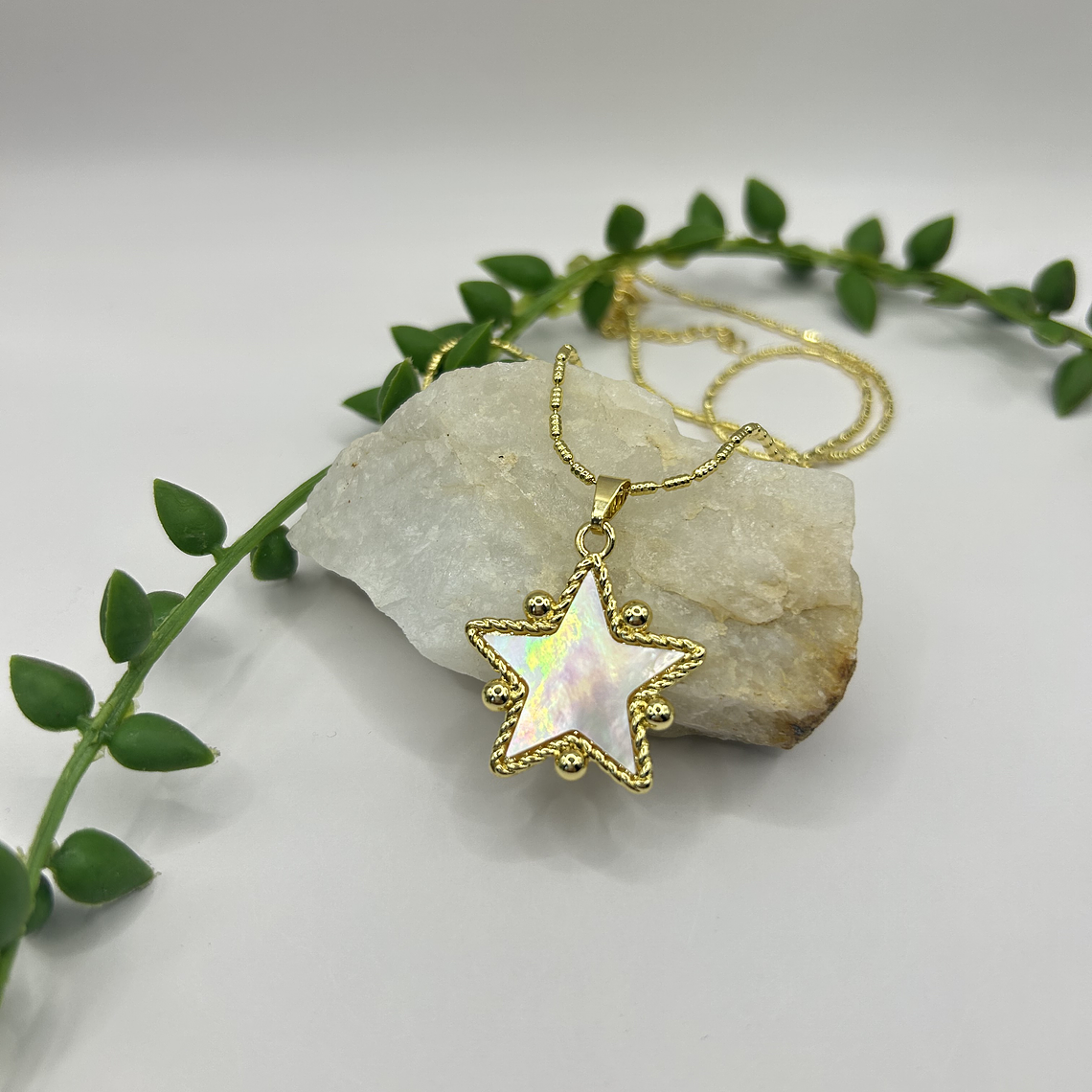 Collar Destellos Nacar 1