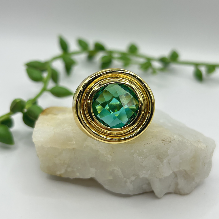 Anillo Esmeralda Dorada  2