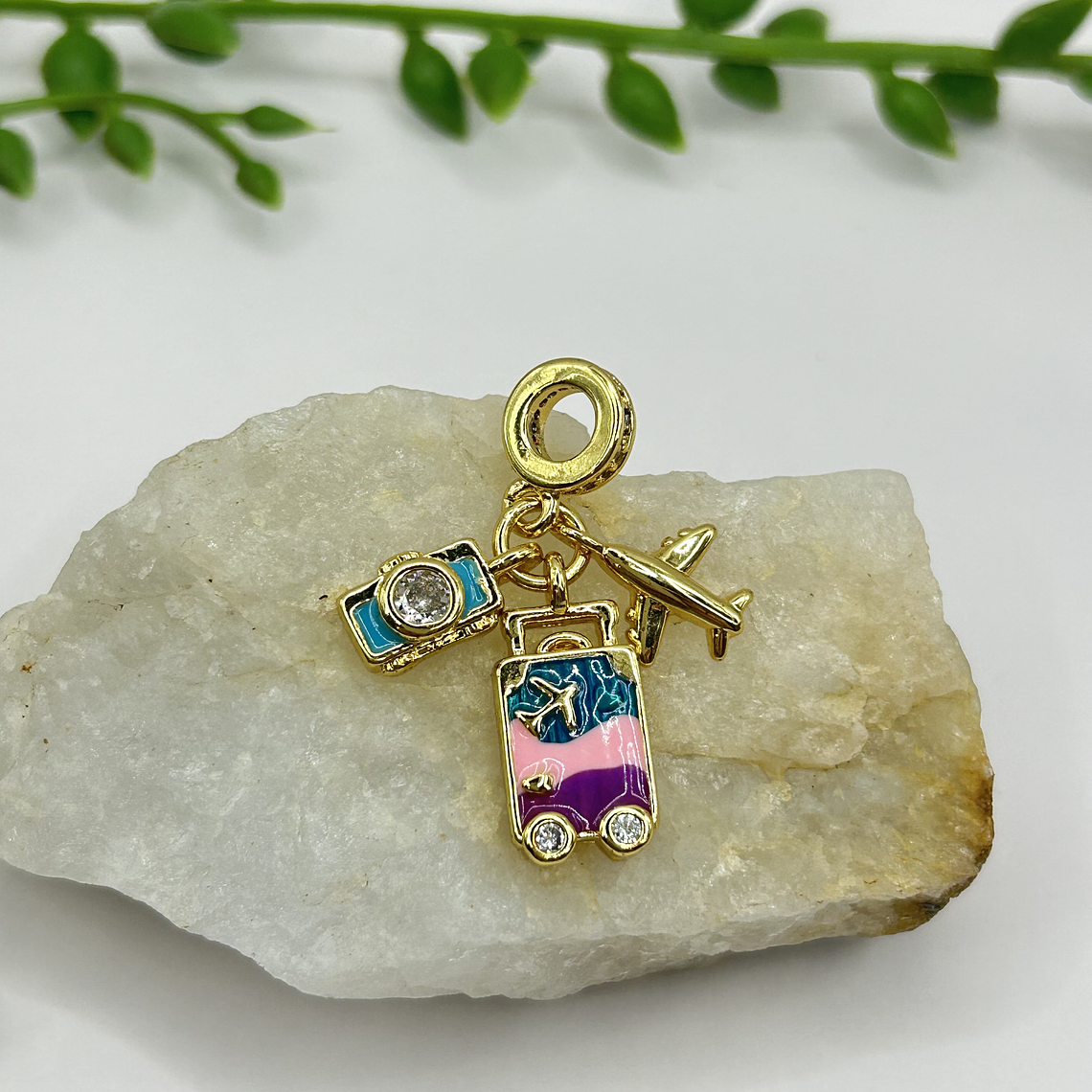 Charms La Paviera 15