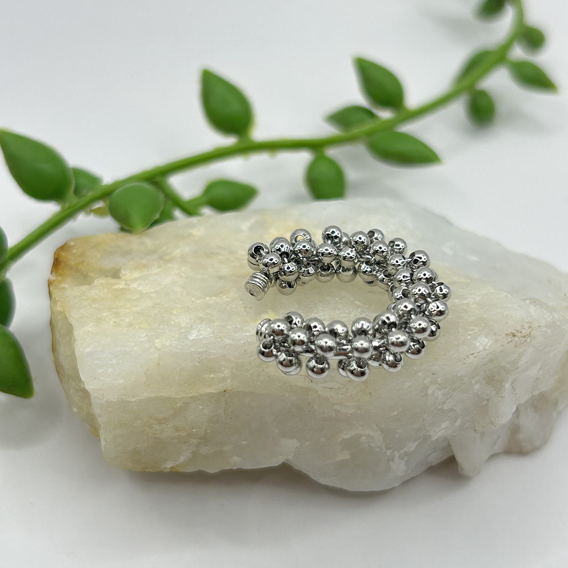 Earcuff Aura Plateada  2