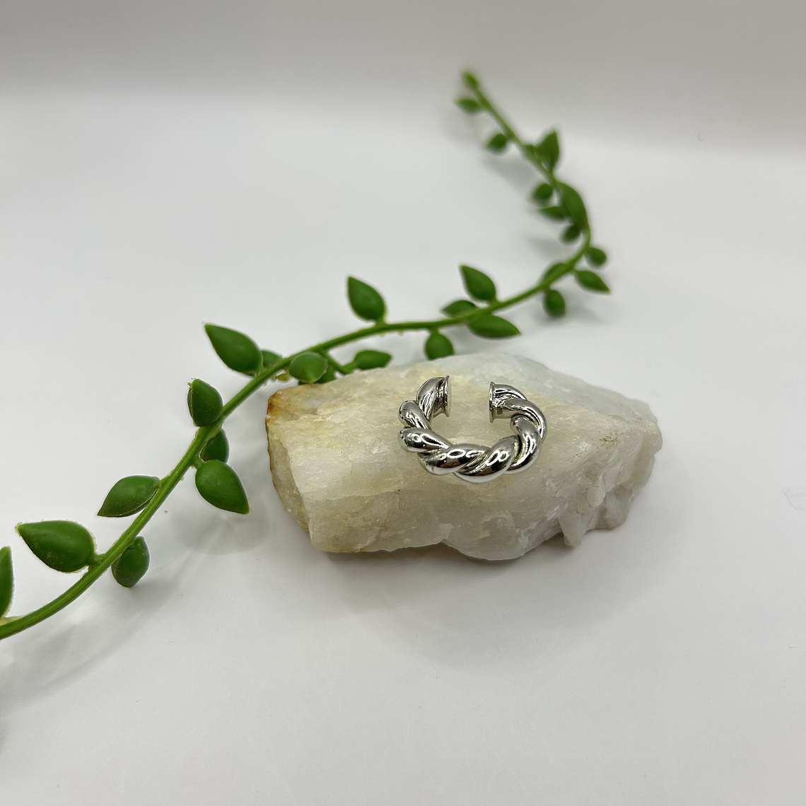 Earcuff Trenza Plateada  4