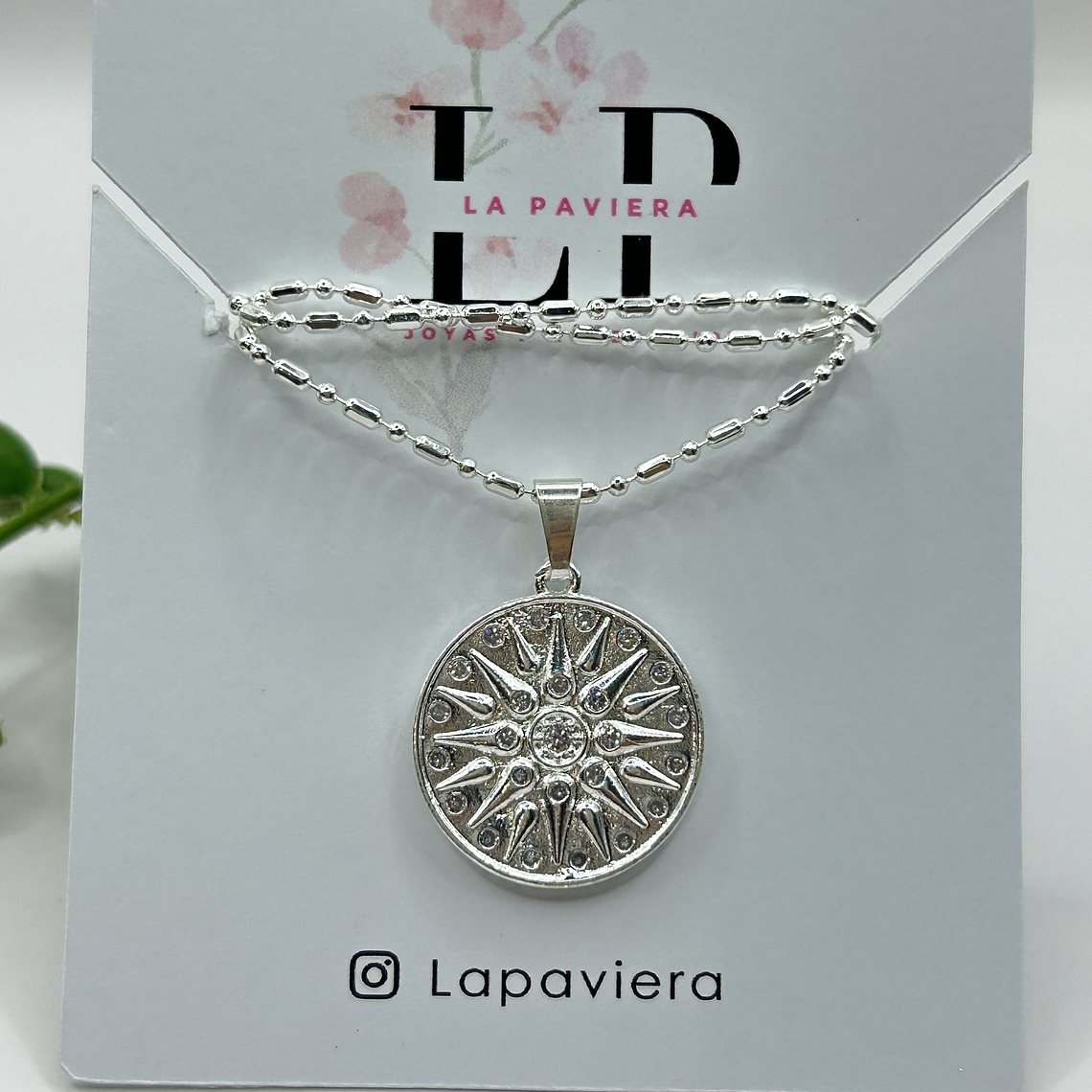 Collar Sol Eterno Plateado 3