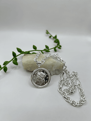 Collar Medallón Atenea Plateado