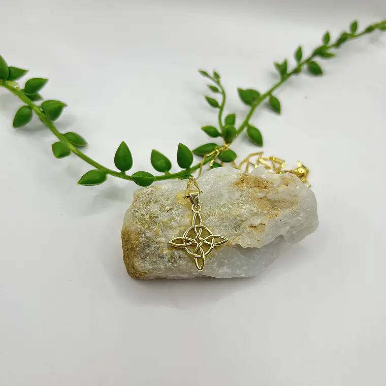 Collar nudo de bruja prime 2